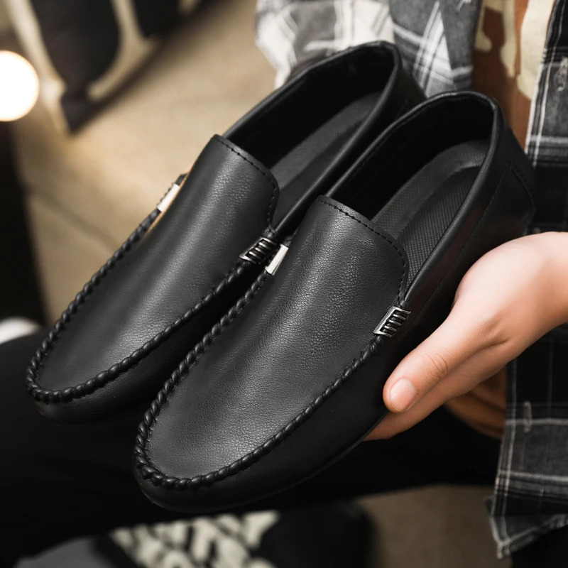 Genuine Leather Breathable Slip on Men Driving Shoes Italian Men Loafers Men Casual Shoes Moccasins Chaussure Homme 251023
