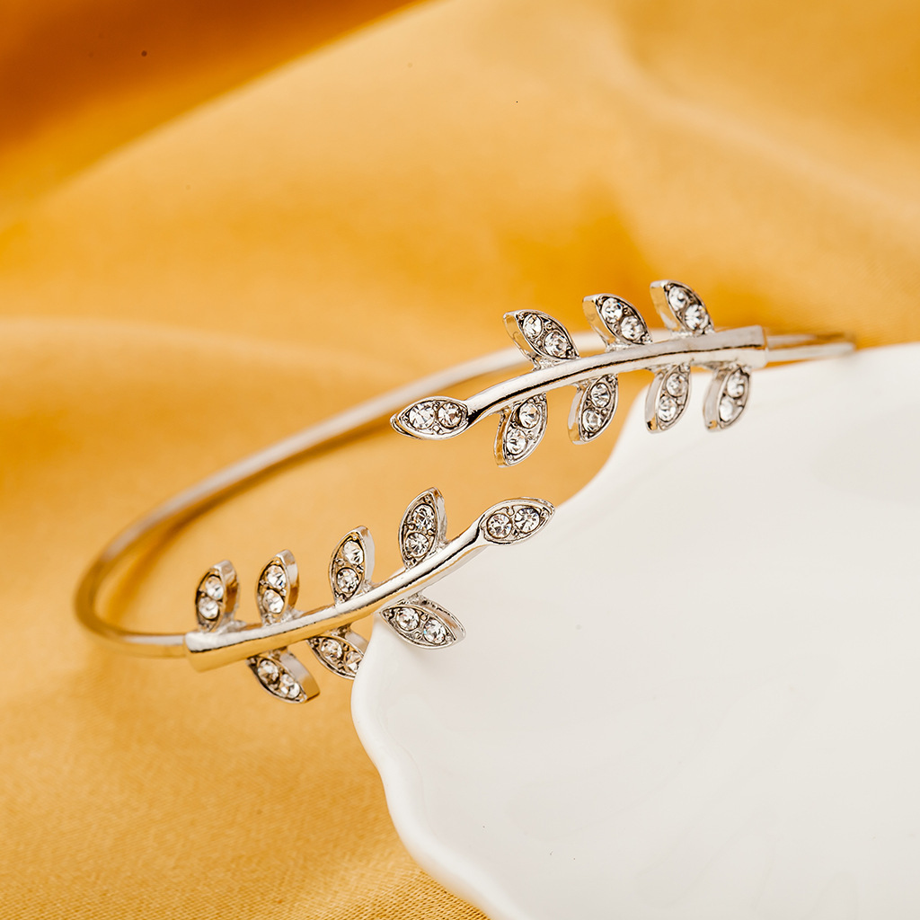 Korean Style New Minimalist Fashion Inlaid Dia Open Geometric Leaf Bracelet Women's Jewelry