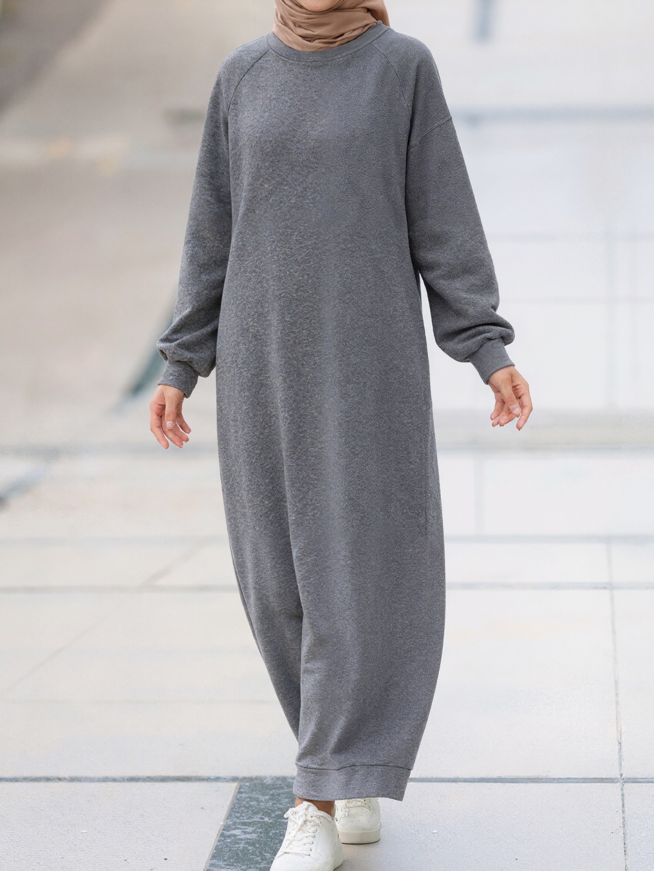 Autumn Winter Women's Middle Eastern Style Solid Color Crew Neck Long Sleeve Loose Straight Robe Elegant Maxi Dress, Milk Silk Gray Dress, S-XXL-