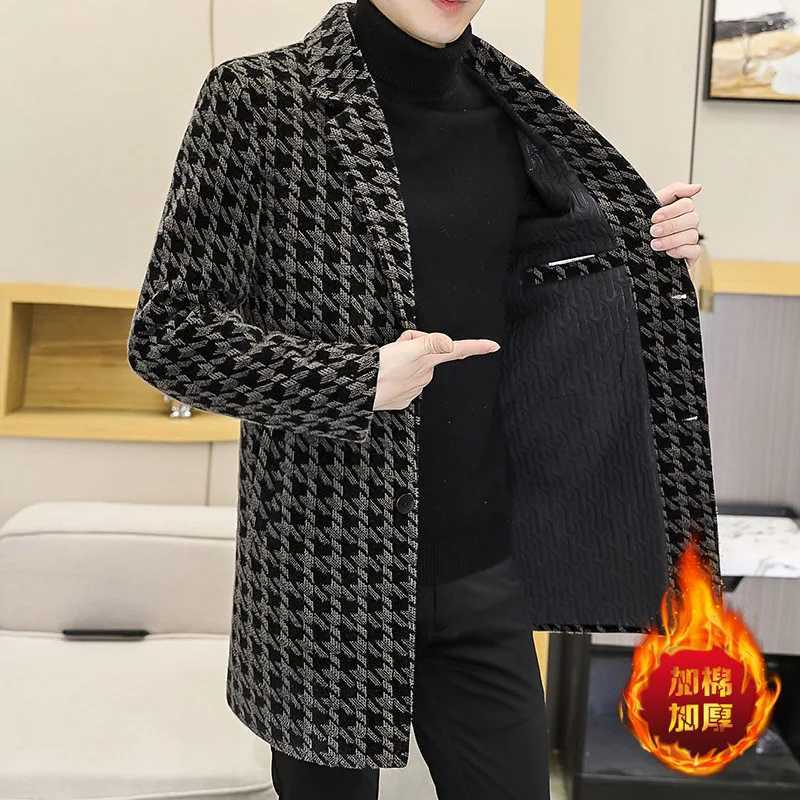 2022 Winter Long Wool Blends Jacket Men Fashion Plaid Casual Business Trench Coat Thicken Warm Slim Social Overcoat Men ClothingT251025