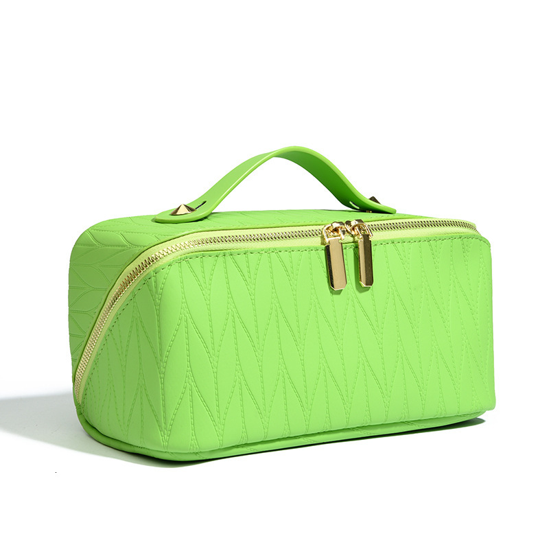 Luxury Brand Designer Bag Large Capacity Portable High-End Makeup Bag For Travel Waterproof Cosmetic Toiletry Organizer