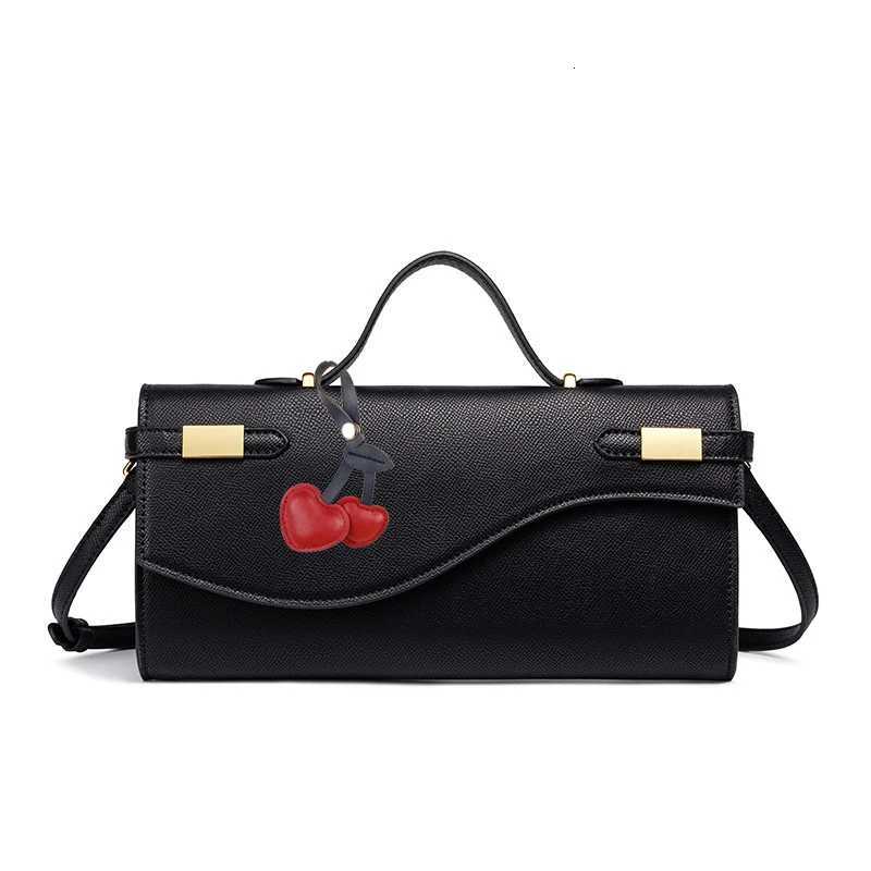 Cherry Red Envelope Wine Red Envelope Black Bag European And American Fashion Palm Pattern Flip Hand Organ Upscale New Handbag Z251024