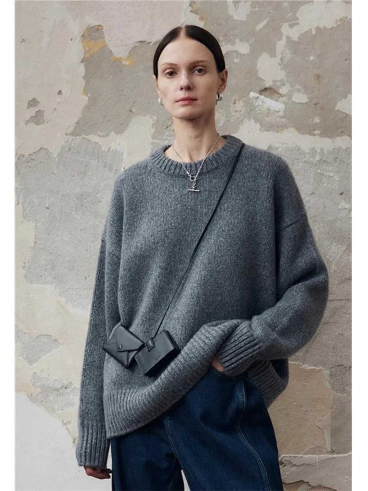 Autumn and winter round neck mountain cashmere sweater ROW wind loose lazy sweater long sleeve thick sweater top womanT251025