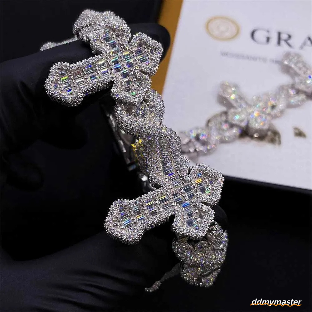 Cross Design Hip Hop Jewelry Sier Charm Iced Out VVS Baguette Moissanite Cuban Bracelet Ddmymaster