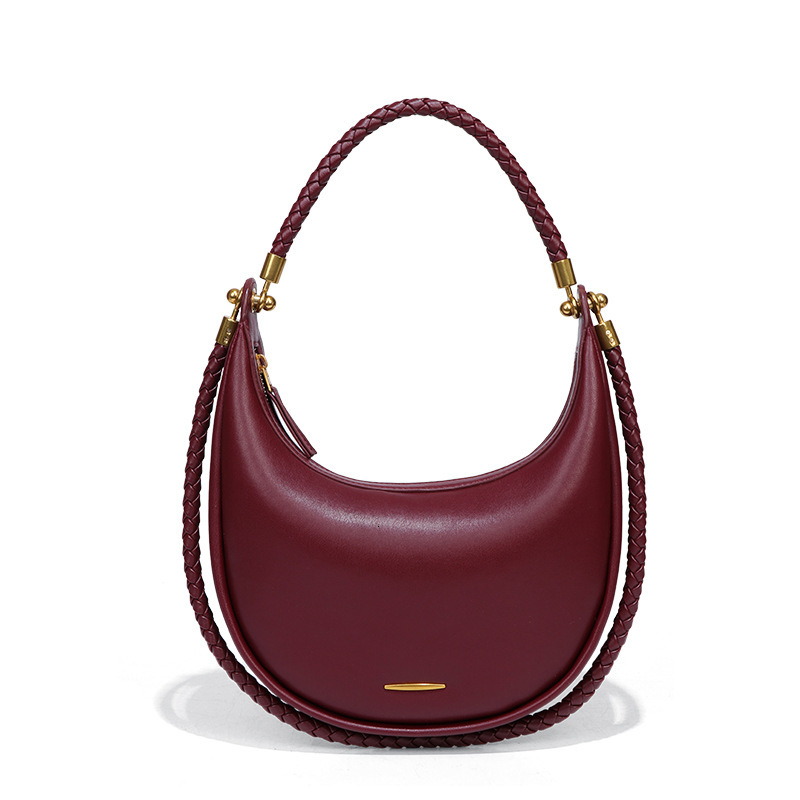 High-End Underarm Versatile Light Luxury Niche Black Single Shoulder Crescent Handwoven New Moon Bag