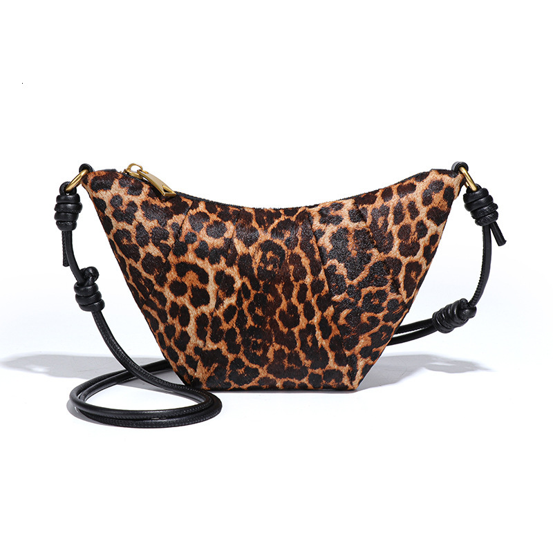 New High-End for Women French Niche Design Croissant Leopard Print Horsehair Genuine Leather Dumpling Bag