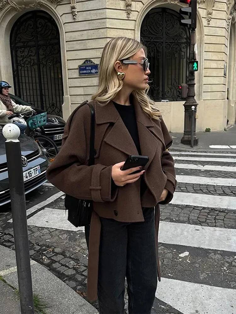 Solid Short Trench Coats For Women Lace Up Double Breasted Full Sleeves Jackets 2025 Autumn Winter Fashion High Streetwears Lady dongdumaoyi