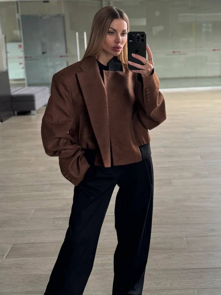 Chic Women Contrasting Loose Jacket Elegant Stand Collar Full Sleeves Single Breasted Coats Autumn Female Street Outwears dongdumaoyi