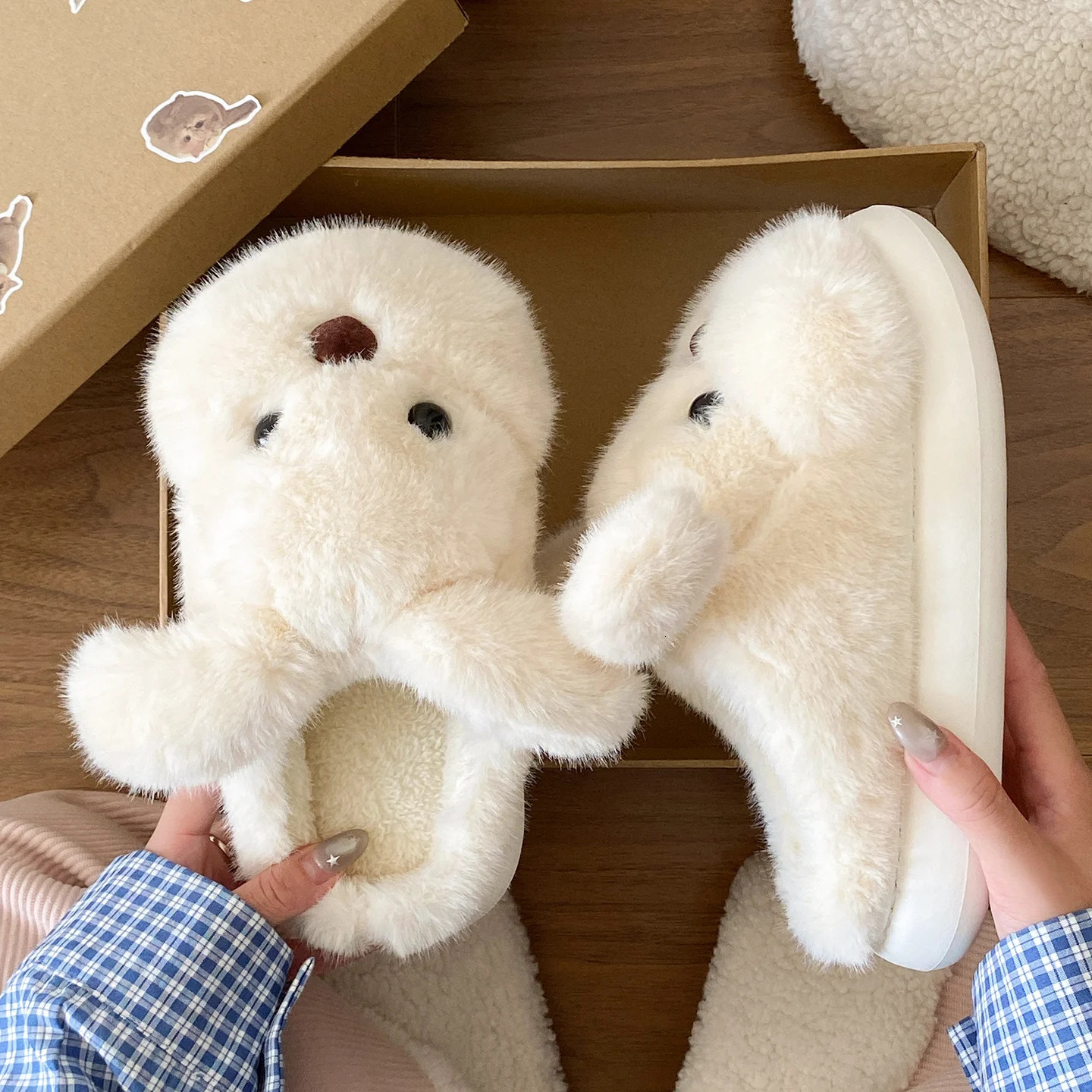 Cartoon Fluffy Womens Slippers Home Winter er Shoes Girls Indoor Casual Fuzzy Fur Slides Elegant Flats Footwear251020