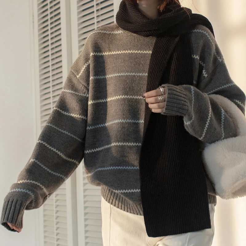 2025 Autumn Korean Striped Oneck Sweater for Women Casual Loose Knitted Top Elegant Long Sleeved Sweater Preppy Style KnitwearT251025