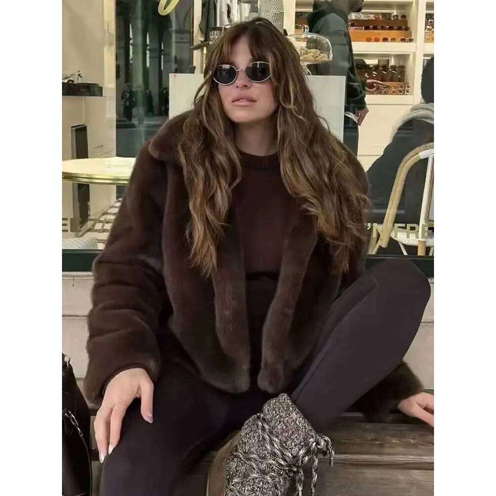 Winter Women's Fashion Faux Fur Warm Coats Solid Long Sleeves Lapel Single Breasted Pockets Chic Coat Vintage Outerwear