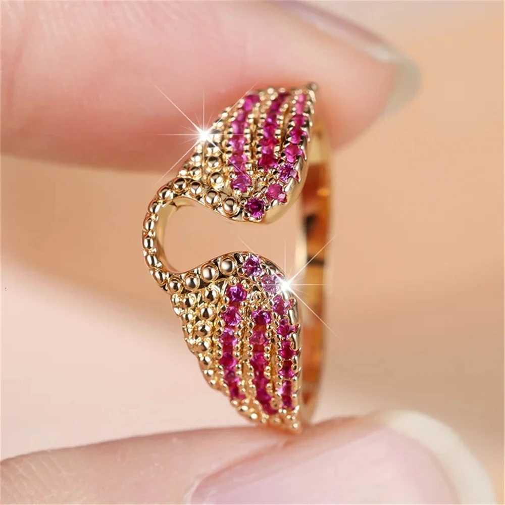 Trendy Crystal Rose Red Zircon Stone Vintage Gold Color Wedding Bands Engagement Rings For Women Men Minimalist JewelryXJ251025