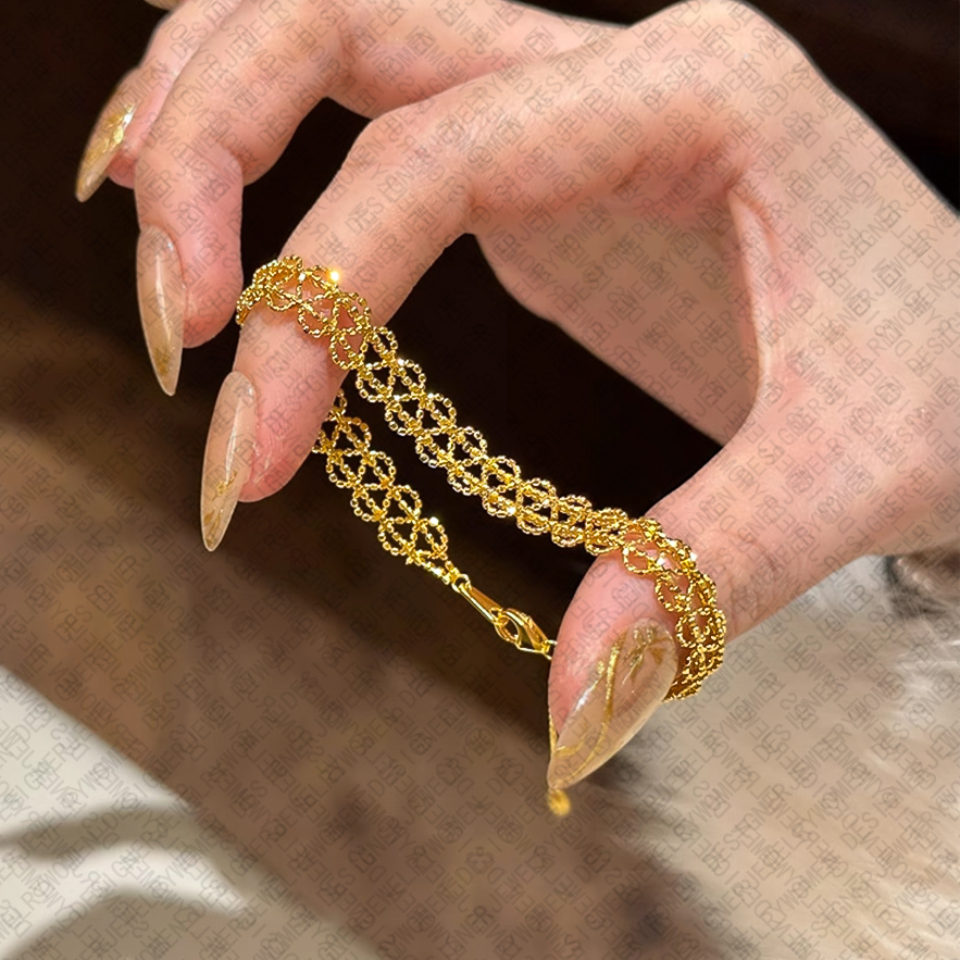 Designer Bracelet Bracelet for Women Lace Bracelets Wavy Bangle Satin Bangles Luxury Jewellery Designer for Women Elegant Romantic Minimalist Timeless