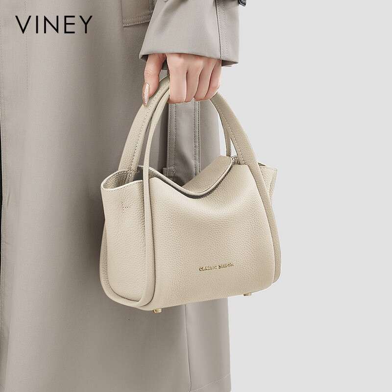 Women's Autumn Winter Versatile New Niche Design Handbag Small Tote Light Luxury Basket Lazy Style Bucket Bag
