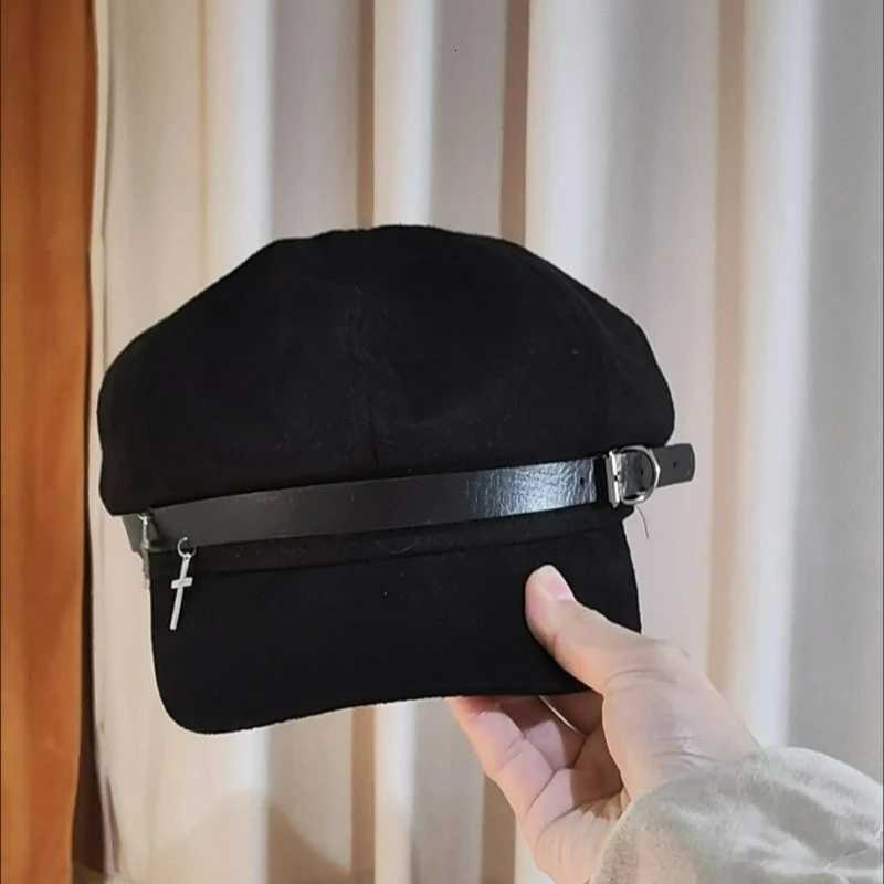 Harajuku Berets Cs for Wen Gothic Lolita Hat Wen Men Y2K Punk Style Beret Metal C Streetwear Fashion Harajuku Y2k C Y251025