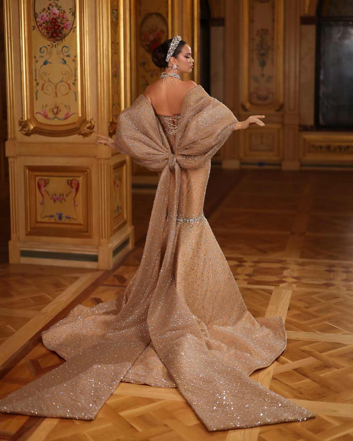 Luxury Mermaid Evening Dresses with Cape Halter Crystal Sequin Beading Dinner Party Prom Bride Gowns Customized