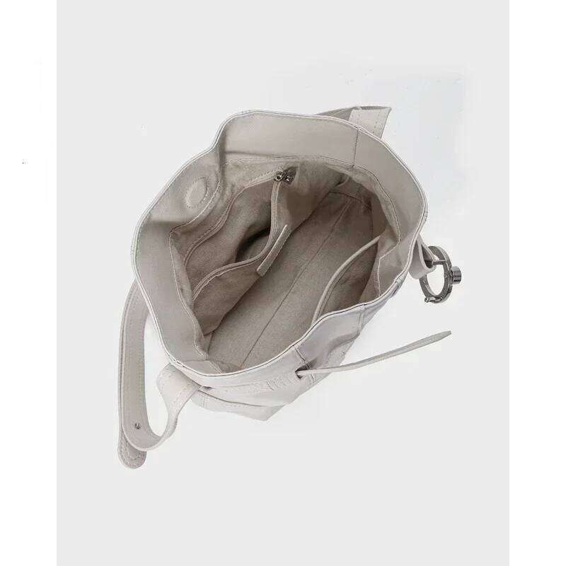 New High Quality Soft Leather Women Bucket Bag Large Capacity Female Handbag Famous Designer Women's Shoulder Bags 251025