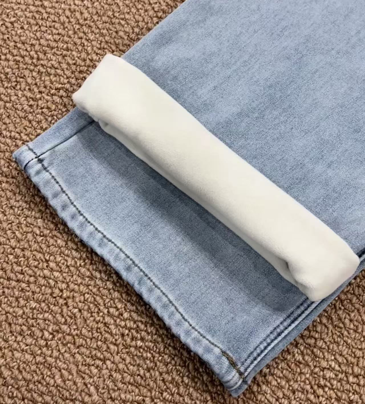 Fleece-Lined Wide-Leg Jeans Women - Loose Fit, Warm & Stylish, Comfortable Denim Trousers for Cold Season Casual Looks 18516 Z260313