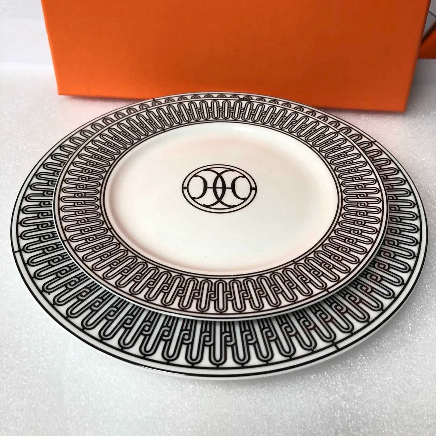 Elegant Bone China Mosaic Platter & Saucer Sets - Perfect for Formal Parties & Gourmet Meals