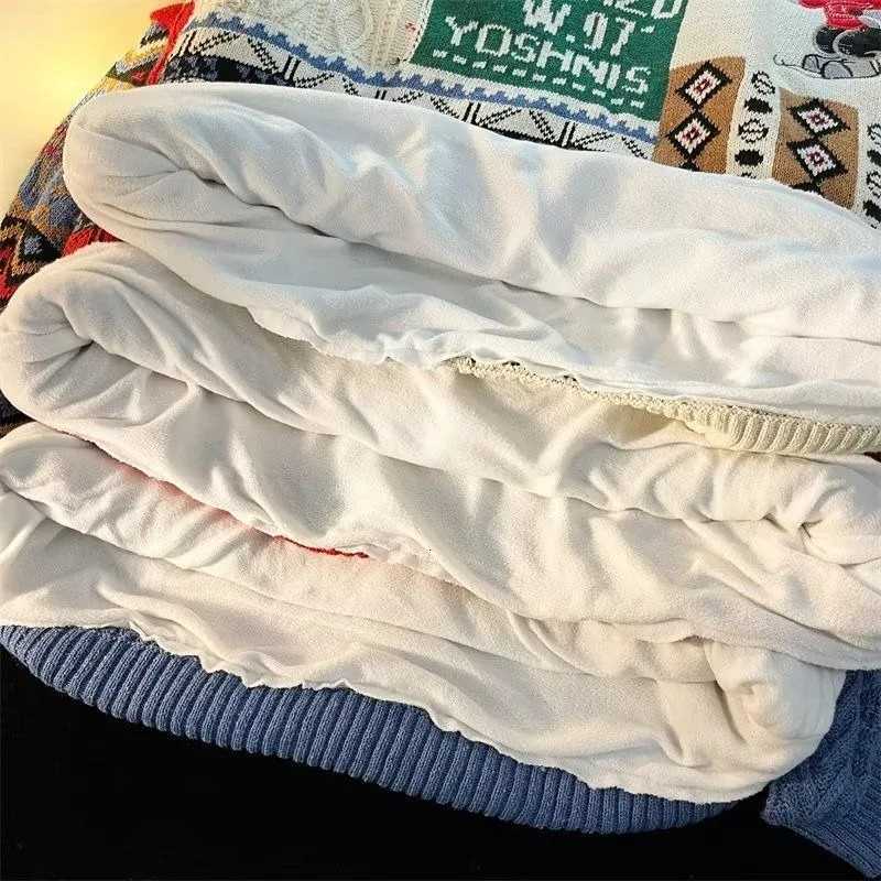 New Retro Christmas Tree Style Sweater For Men And Women In Autumn And Winter With Loose High Neck And Velvet Padded Sweater TopT251025