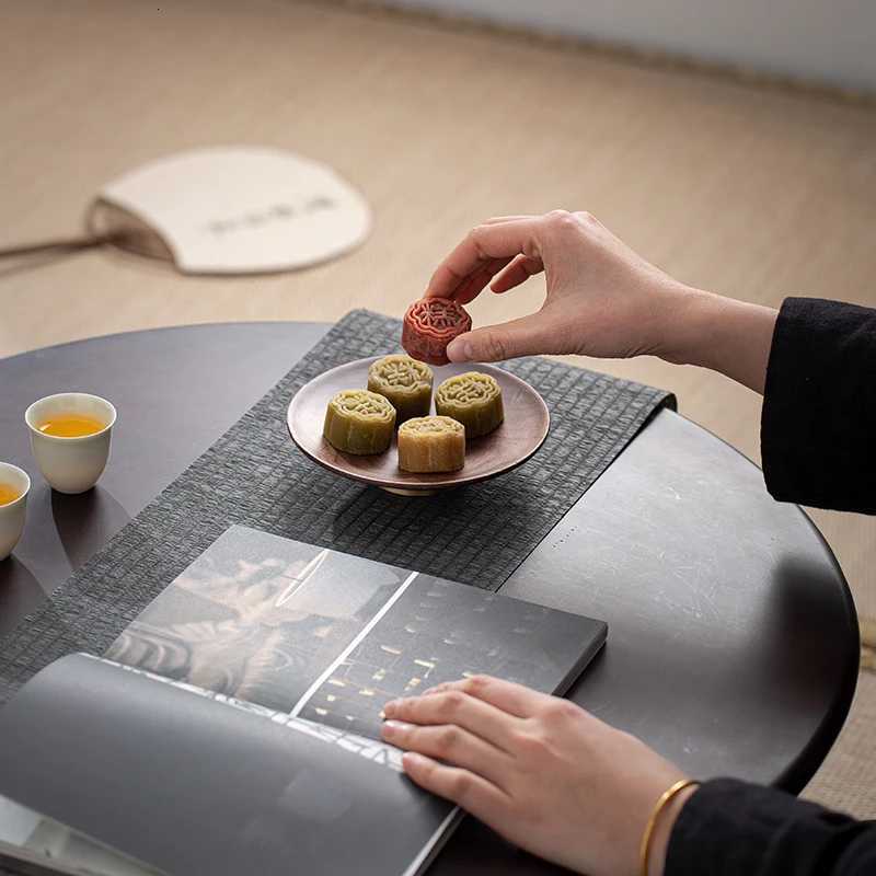 Exquisite walnut wooden Tea Tray Dried Fruit Snack Fruit Plate Dessert Plate Tea shop tea tray Cake Pan Dim Sum Dish Plates Y251025