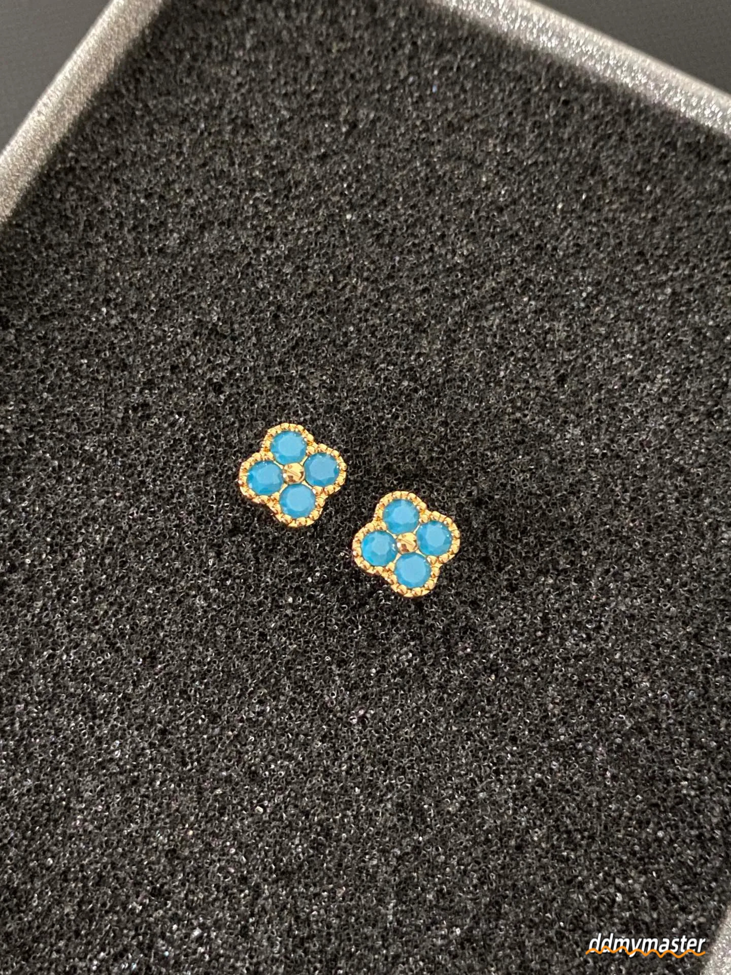 Gold-Toned Clover Stud Earrings With Blue Gemstone Accents - Elegant Jewelry For Daily Wear And Parties Ddmymaster