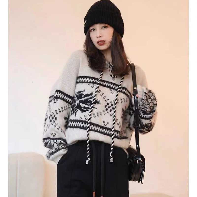 100 pure wool cashmere sweater womens 2024 autumn and winter new hooded collar pullover fashionable loose knit plus size topT251025