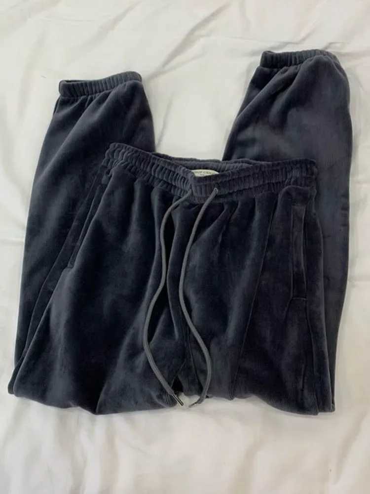 Winter Warm Plush Sweatpants Casual High Waist Plus Velvet Harem Pants Korean Fashion Baggy Womens Oversize 4xl Pantalones 2024T251025
