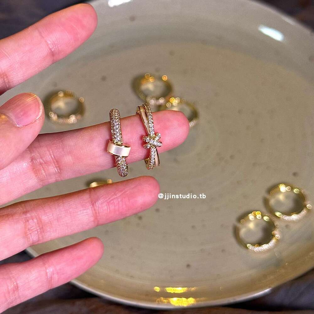 Ring Designer luxury rings knot fritillary bulb Zircon inlay High-end Exquisite Adjustable opening New Style copper plated with 18K gold Festival vaca