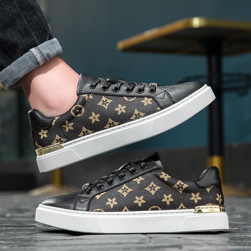 Free shipping Designer Textured Print Sneakers with Luxe Metal Accent Daily Occasion Wear Fashion Stylish Versatile Trendy Shoes