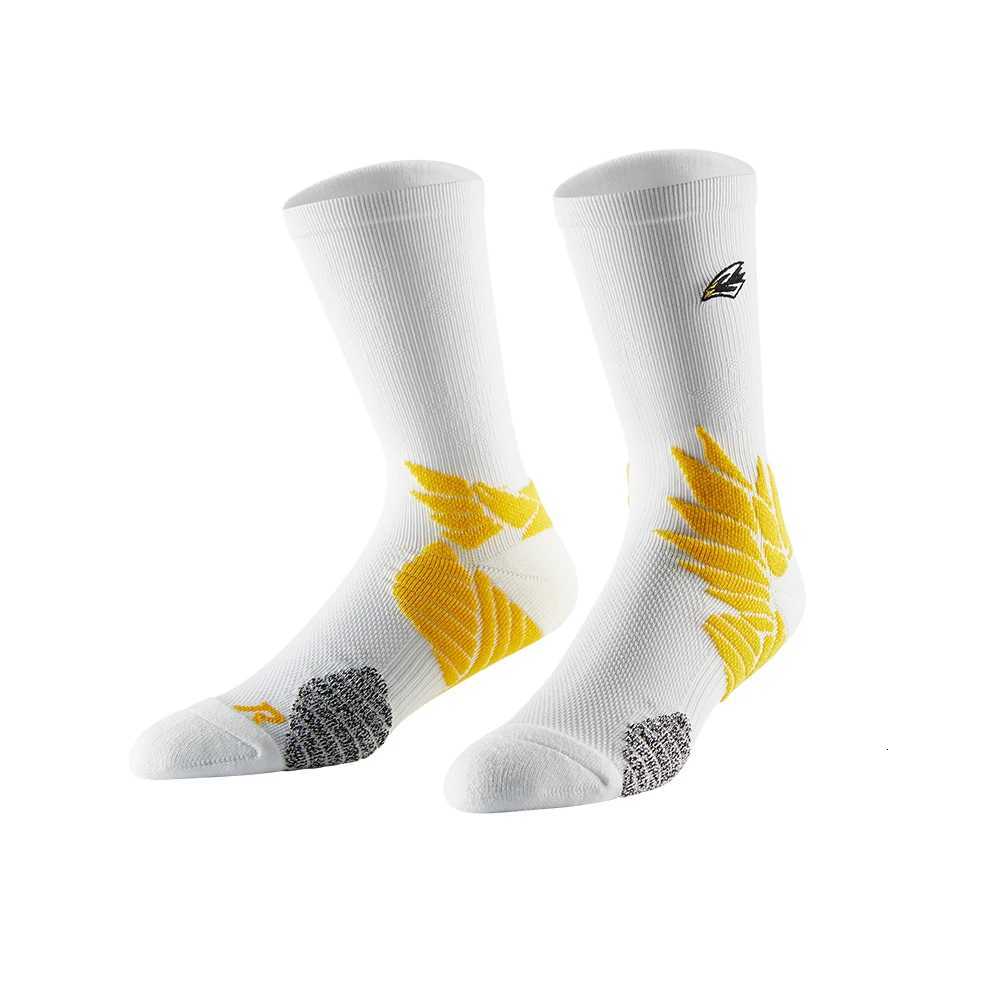Veidoorn 2025 High Performance Sports Socks MoistureWicking Cushioned Breathable for Running Gym Athletic Running Socks Y251024