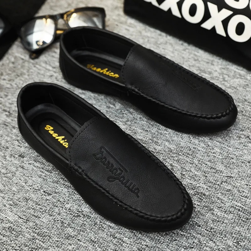 Men Summer Casual Shoes for Men SlipOn Loafers Comfortable Soft Leather Driving Shoes Breathable Moccasins Zapatillas 251023