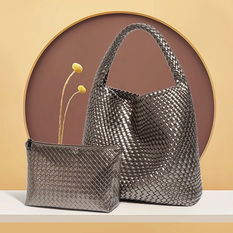 New Design Handwoven for Women, High-End Large Capacity Mother-Daughter Tote Bag, Commuter Bucket Bag