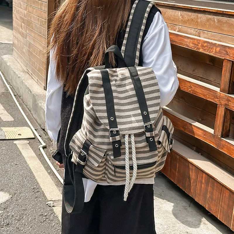 Retro Y2k Casual Striped College Backpack Korean Style School Bag Large Capacity Versatile Bookbags Leisure Kpop Girls Women Bag W251025