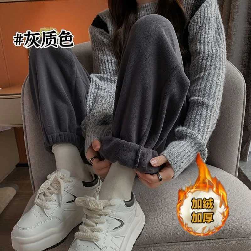Winter Thick Warm Pants Women Velvet Elastic High Waist Sweatpants Jogger Casual Thick Sweatpants Windproof Pants For WomenT251025