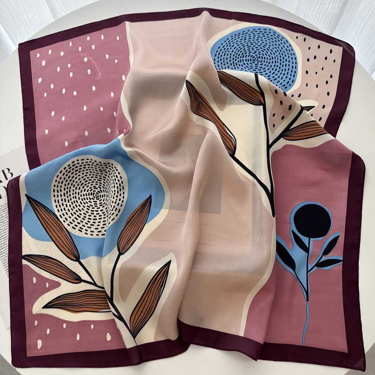 Luxury Polka Dot Printed Satin Scarves Wens Scarf Spring and Summer ral Decorations Small Neckties Haiands Bags Y251024