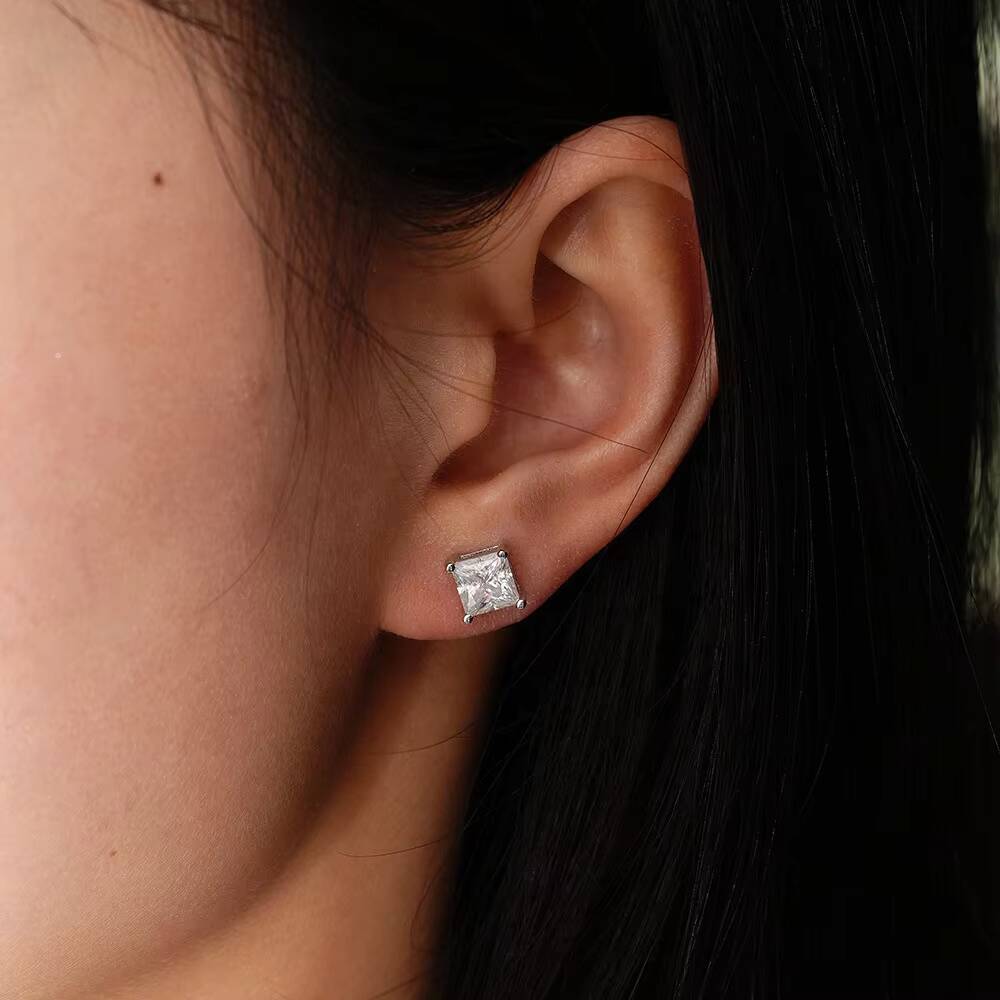 925 Sterling Silver Princess Moissanite Earrings VVS1 Lab Created Diamond for Men and Women Stud Jewelry