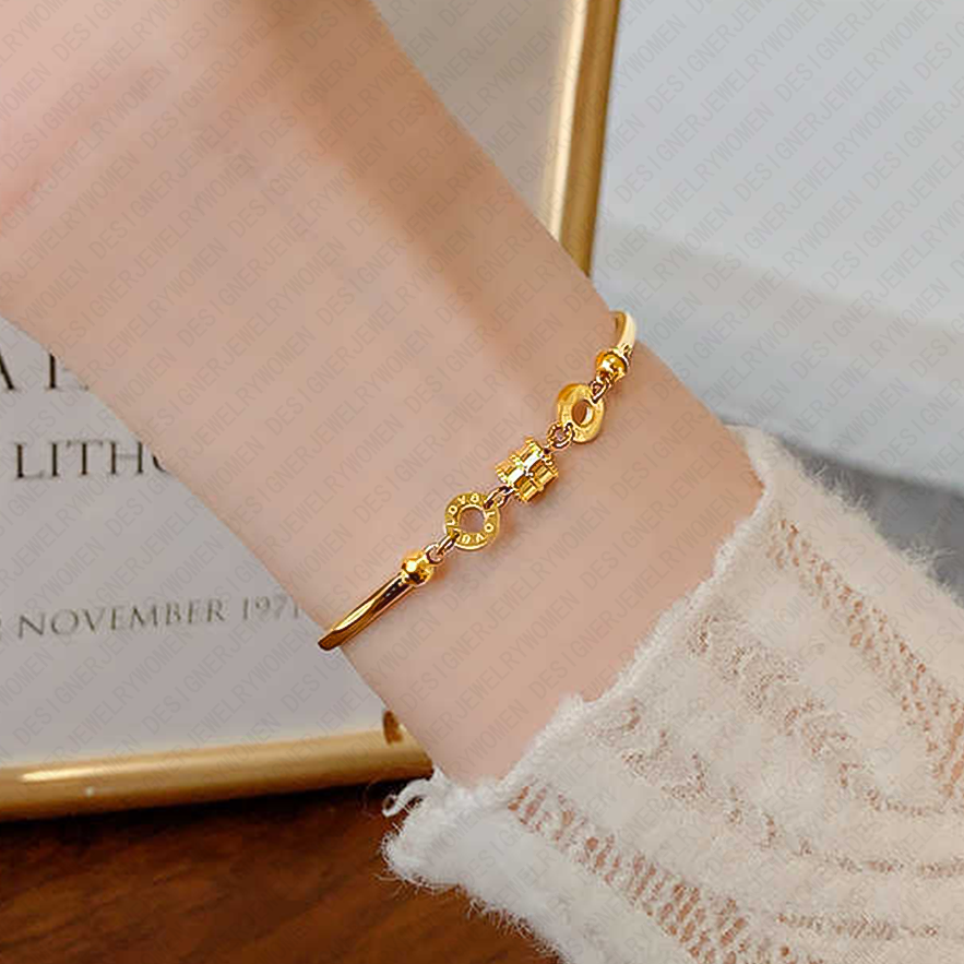 Designer Bracelet Bracelet for Women Stainless Steel Bracelets Gold Bangle Delicate Bangles Luxury Jewlery Designer for Women Elegant Timeless Fashion