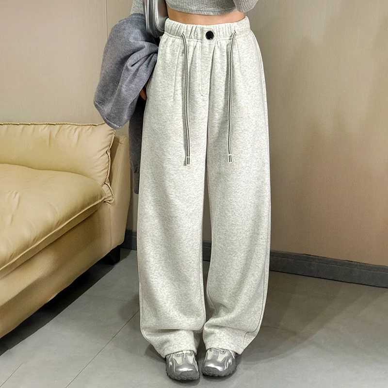 Autumn Winter Thicken Warm Solid Color Joggers Pants for Women Retro Drawstring Straight Sweatpants Casual Versatile Sports PantT251025
