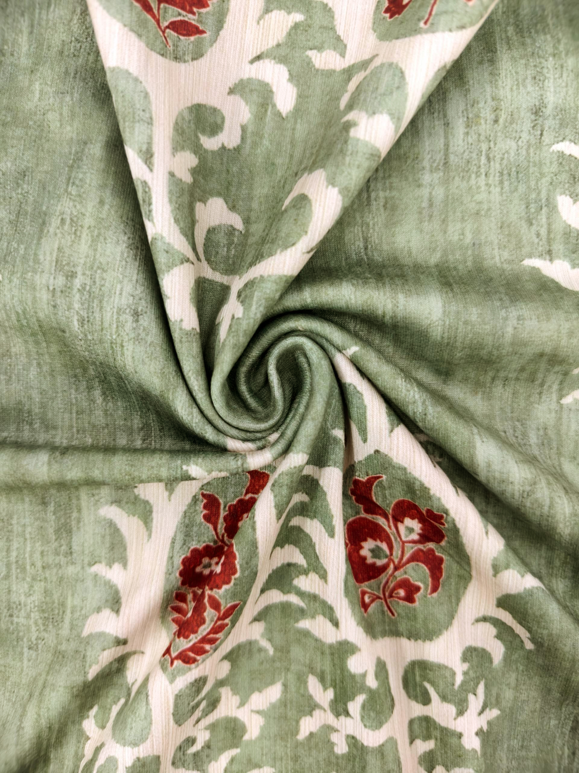 Autumn Winter Retro Fashion Commute Style Green V-Neck Loose Comfortable T-Shirt, Milk Silk Daily Casual Versatile Thin Long Sleeve Top for Women, S-X