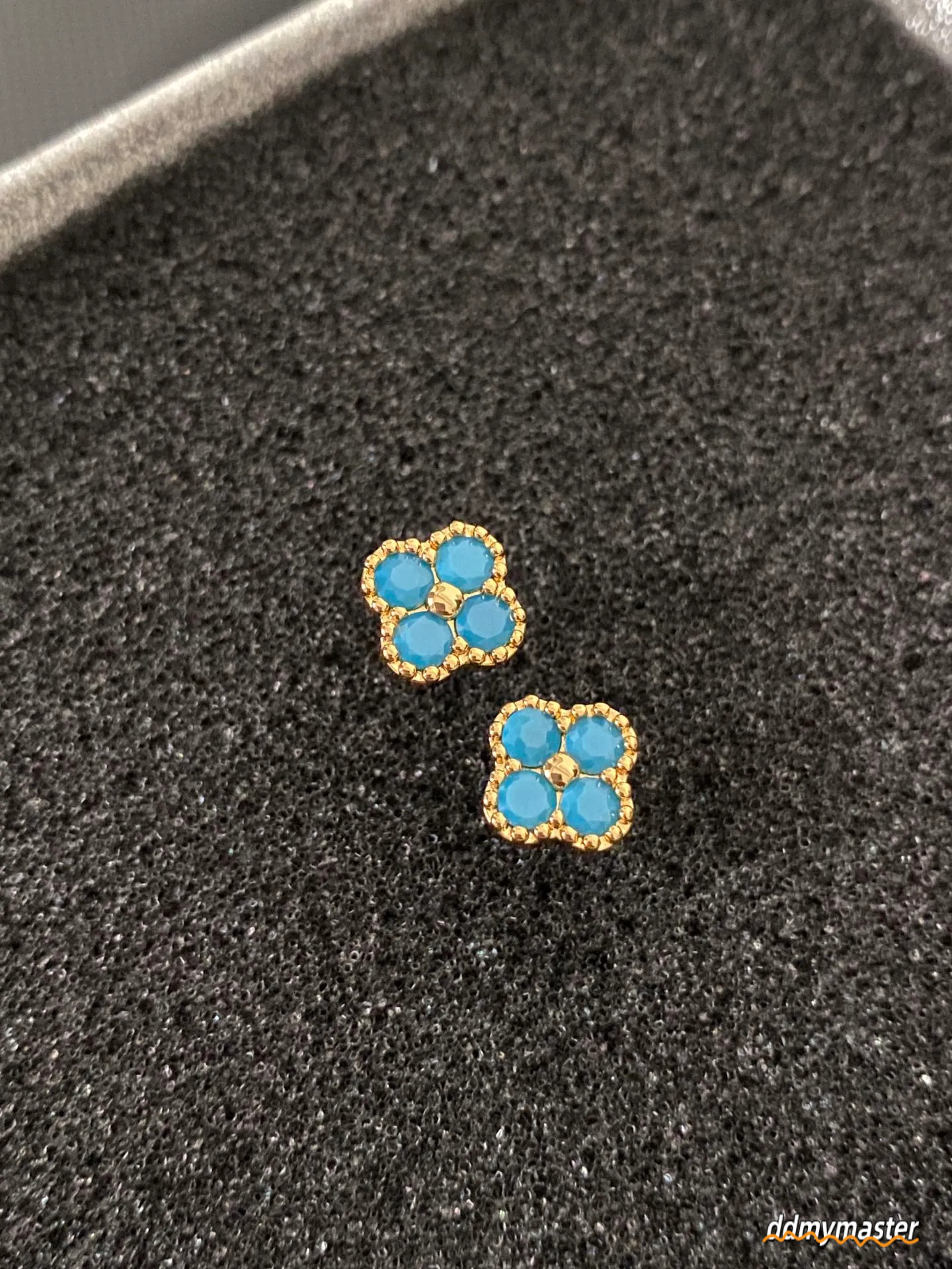 Gold-Toned Clover Stud Earrings With Blue Gemstone Accents - Elegant Jewelry For Daily Wear And Parties Ddmymaster