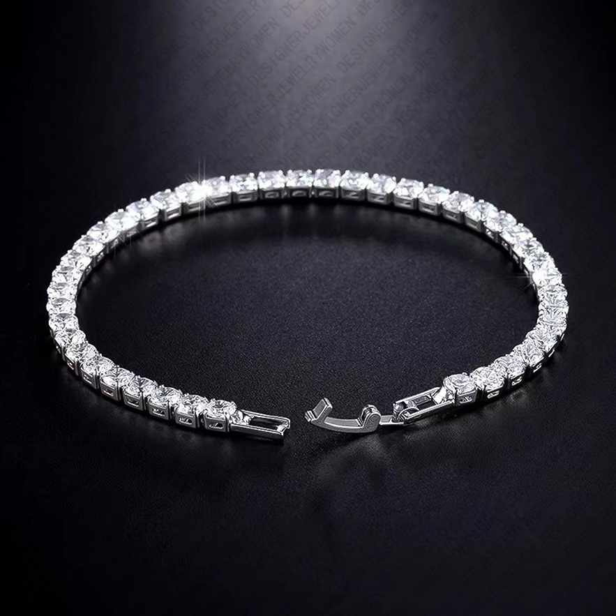 Designer Bracelet Bracelet for Women Tennis Bracelets Full Pave Bangle Silver Bangles Luxury Jewlery Designer for Women Sparkling Timeless Elegant Gif