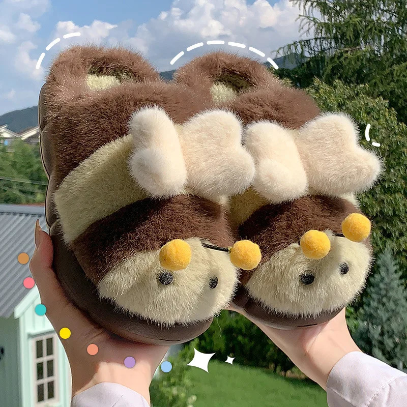 Cute Bee Winter Home Plush Slippers Womens Cotton Slippers Low Heel Soft Bottom Home Shoes Antislip Furry Comfortable Footwear251020
