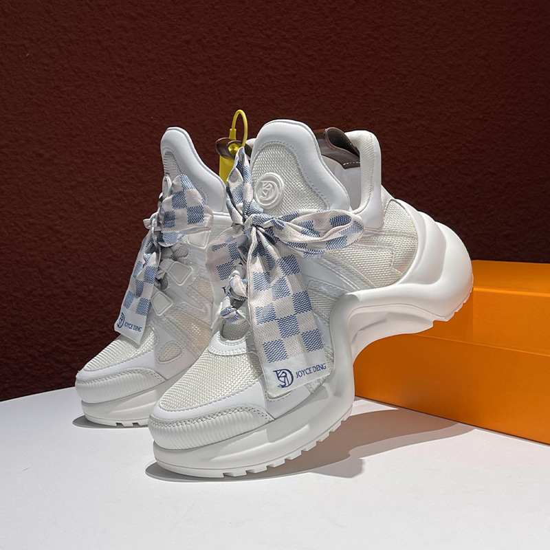 Free shipping sneakers with brown pattern detail chunky sole lace up design comfortable non-slip trendy versatile fashion sports casual shoes woman sh