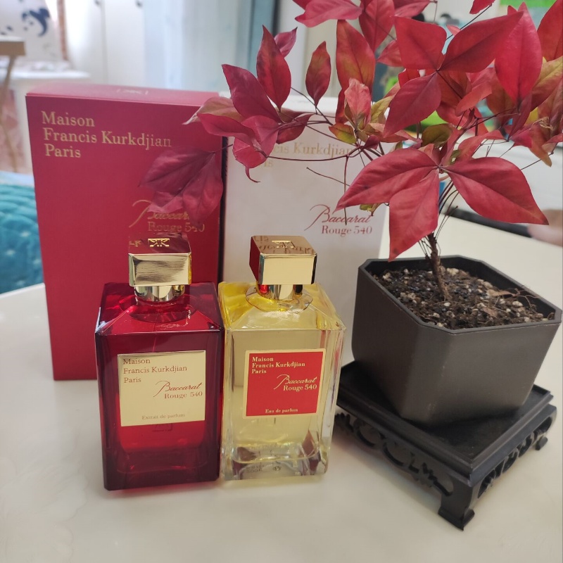 10A 2025 AAA High-End Cologne Baccaratt Rougue 540 Perfum 70Ml Women Parfum Neutral Fragrance Long Lasting Good Smell Men Perfume Wholesale