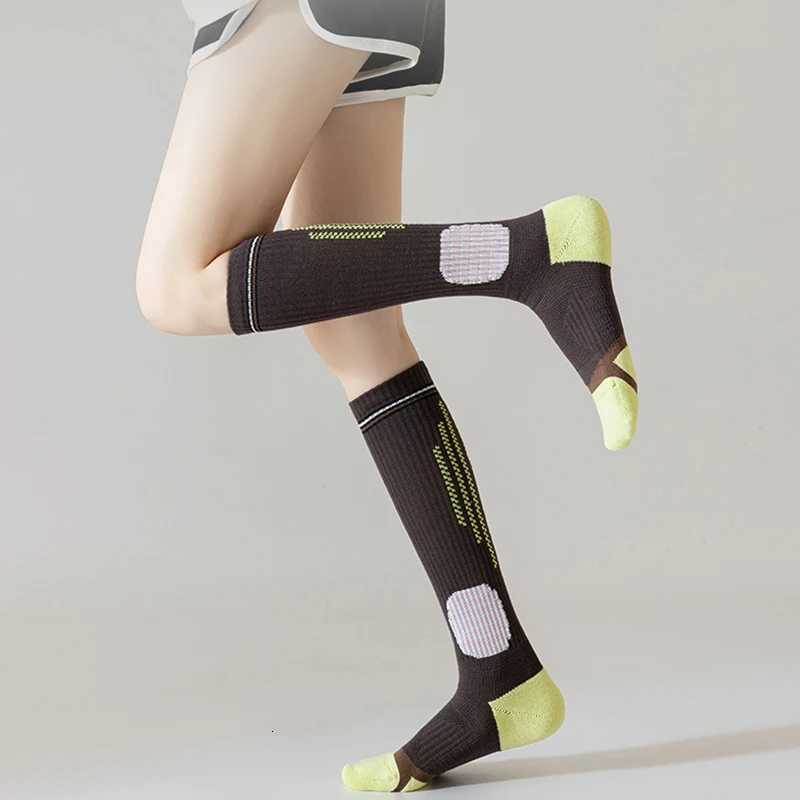 14 Pairs Women Four Season Fitness Pressure Socks Fashionable Compression Running Basketball Jumping Rope Elastic Calf Socks Y251024