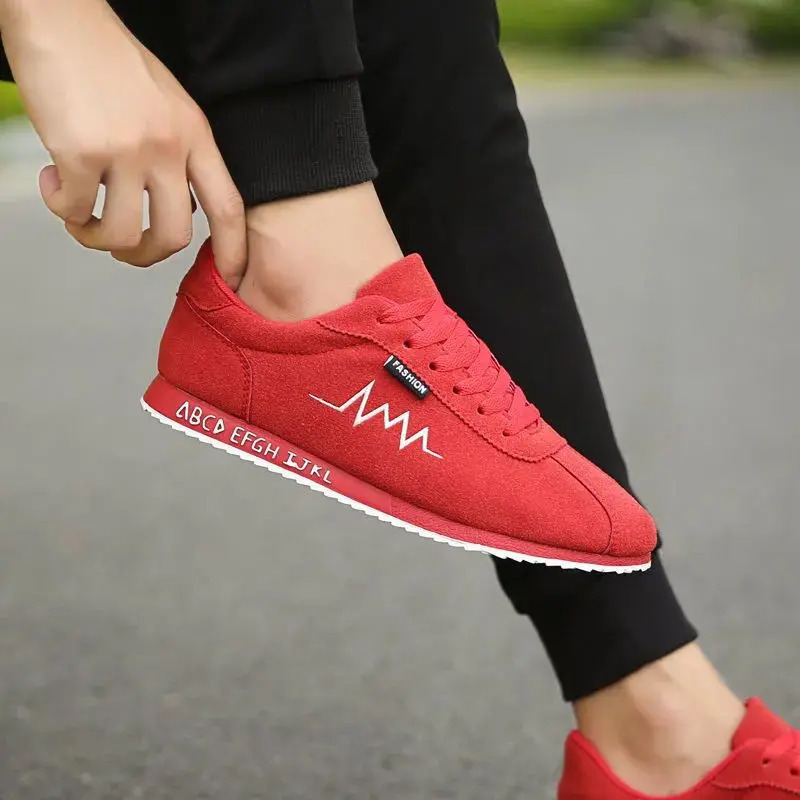 Men Shoes Tenis Masculino Youth Red Black Loafers Summer Breathable Men Casual Shoes Soft Comfortable Fashion Flat Sneakers 251023