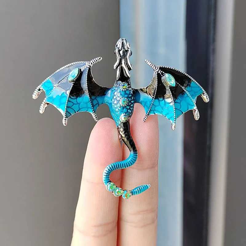 Stylish Cartoon Dragon Enamel Pin With Sparkling Crystal Set Creative Jewelry Lapel Badge Brooch For Friends Gift J251115