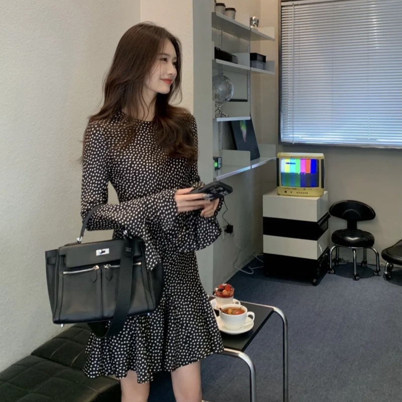 French designer elegant polka dot women's dress 2025 summer new mature fashion breathable design waistband