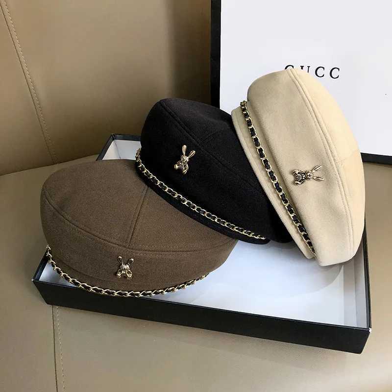 Sweet cool metal chain beret fem British retro star anise hat autumn and winter Korean version fashion bud painter hat tide Y251025